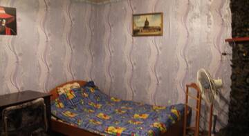 Бюджетный трехместный номер в Гостинице Economy Hotel Lastochka